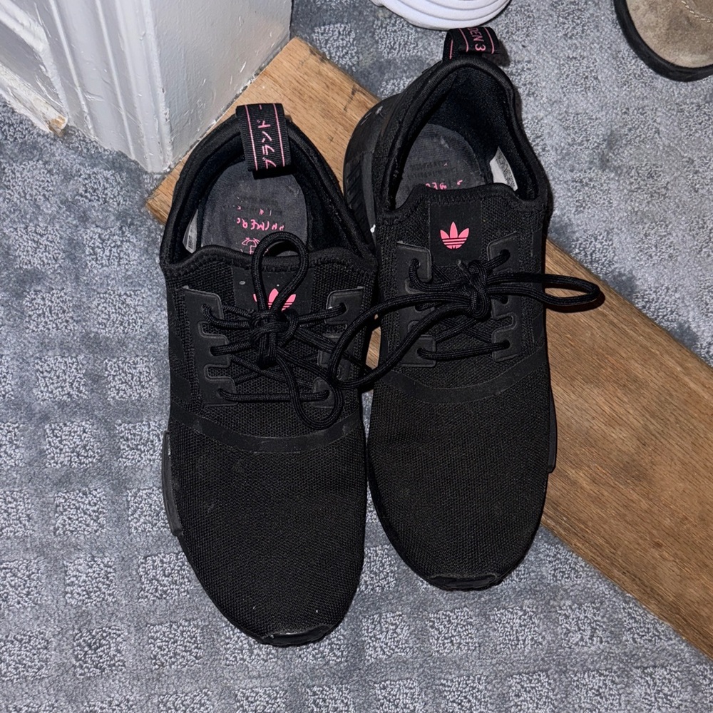 Adidas NMD R1 Primeblue Women’s Sneakers